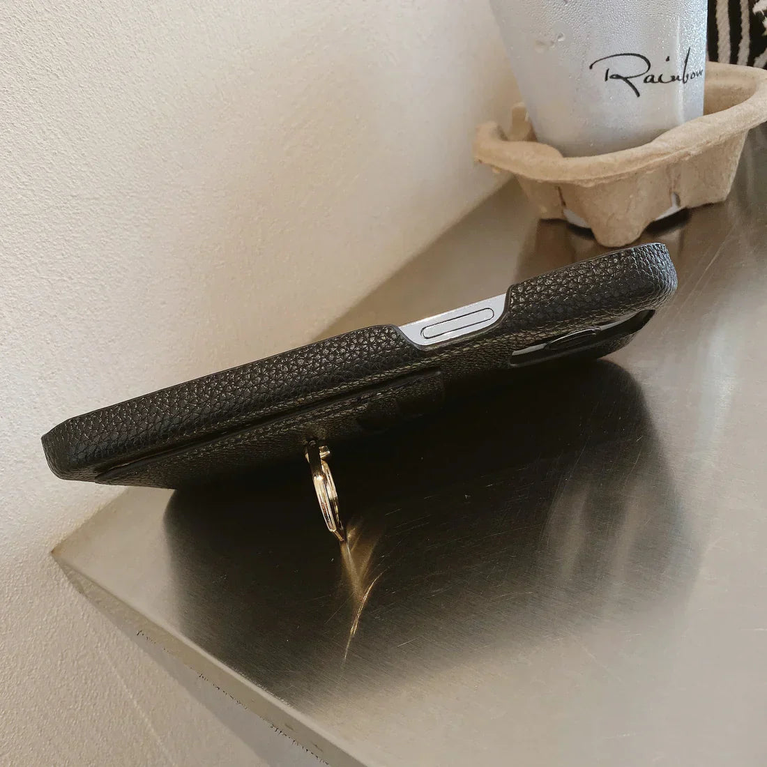 Black genuine leather ring holder phone case suitable for Apple phones